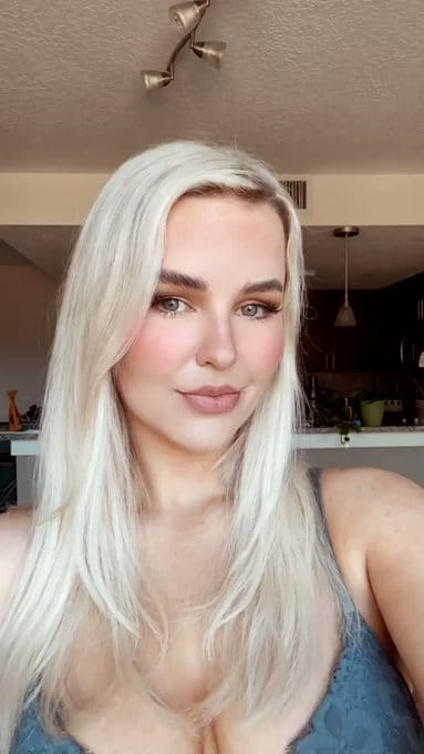 Laura 