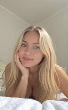 Amelia908