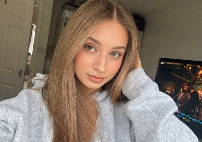 Keisha Amelia 